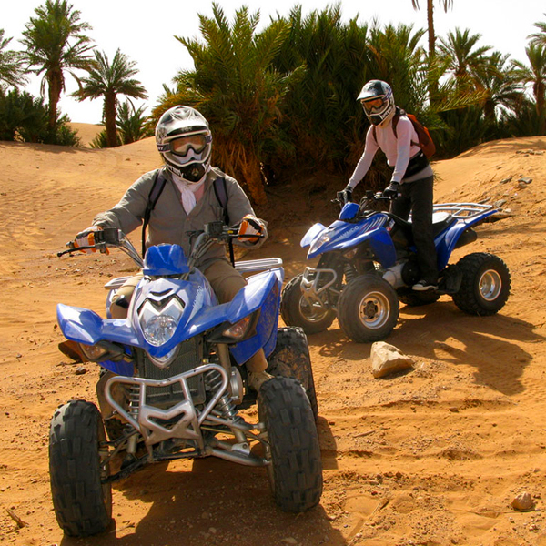 actividad paseo en quad por agafay el desierto y palmeral